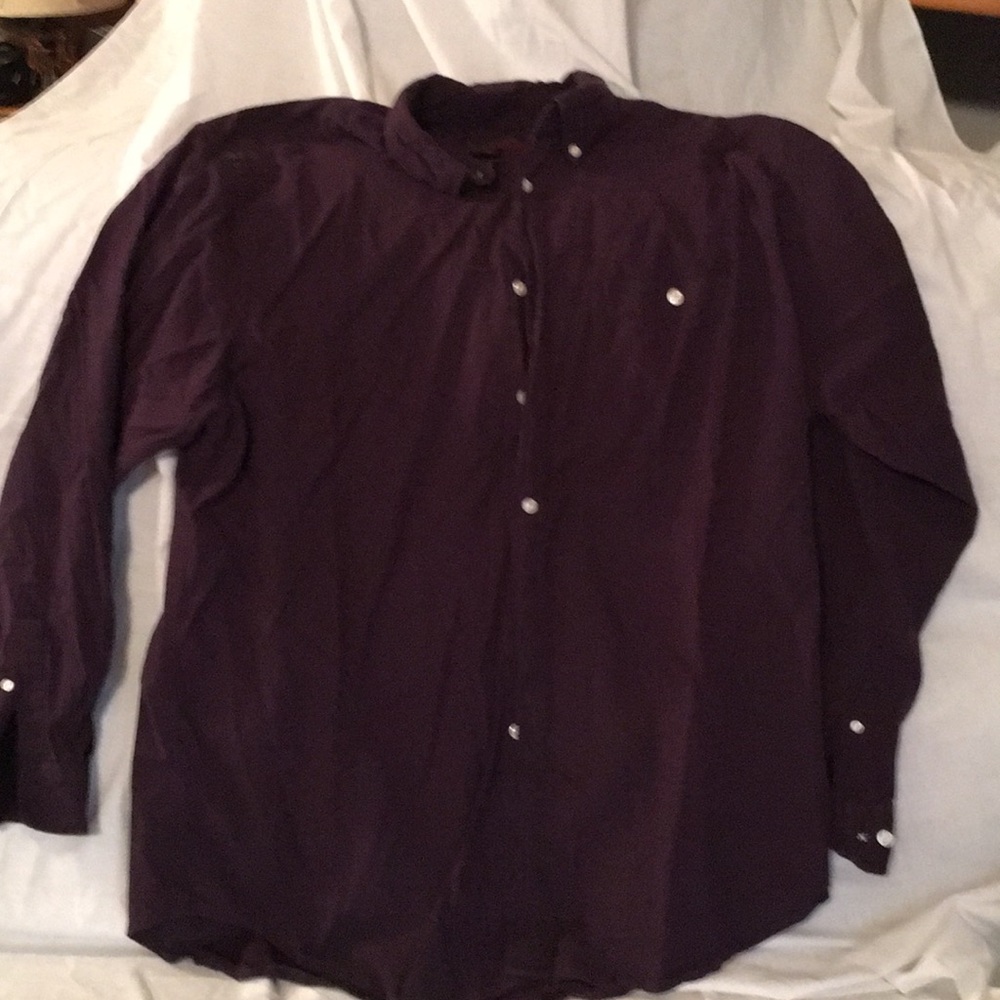 Men’s dress shirt